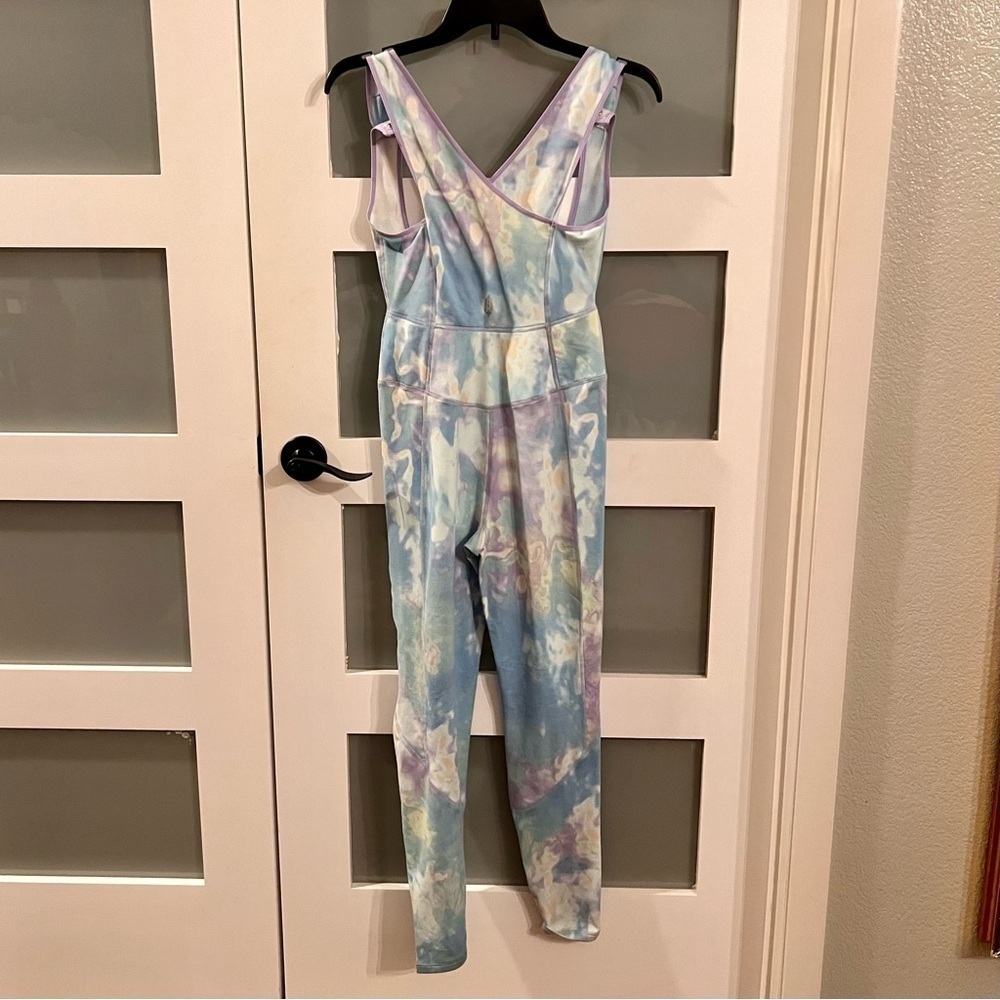 NWOT FREE PEOPLE MOVEMENT You Know It Base Jumpsuit. Size S